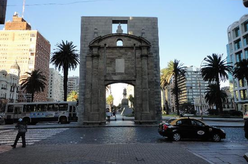 Montevidéu, capital do Uruguai, é uma cidade onde o passado e o presente convivem em…